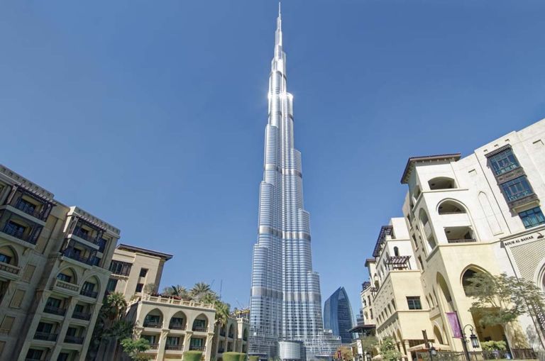 Burj Khalifa - places to visit in Dubai