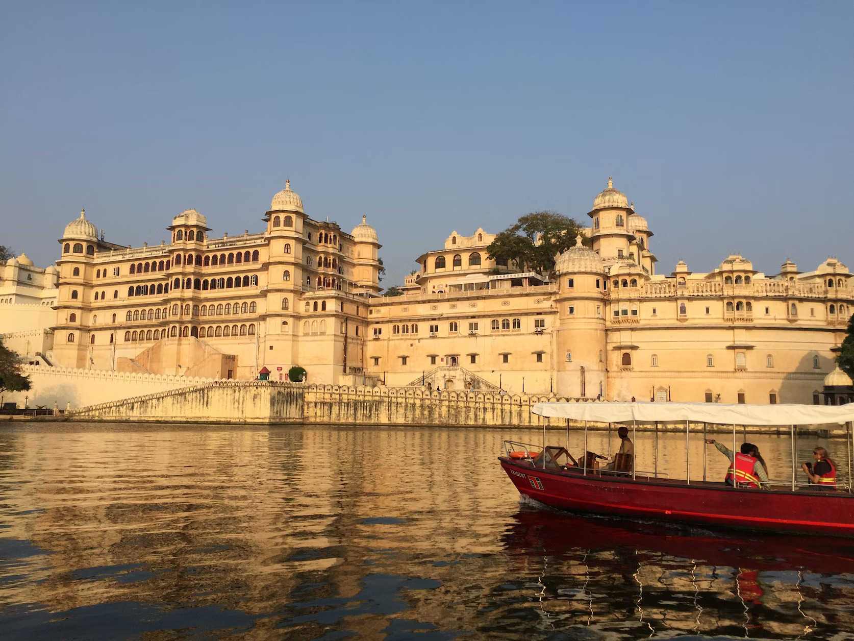 Best one day itinerary for Udaipur : Places you can’t miss